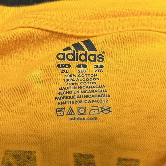 Adidas Kobe Bryant Lakers T-Shirt - Picture 6 of 7